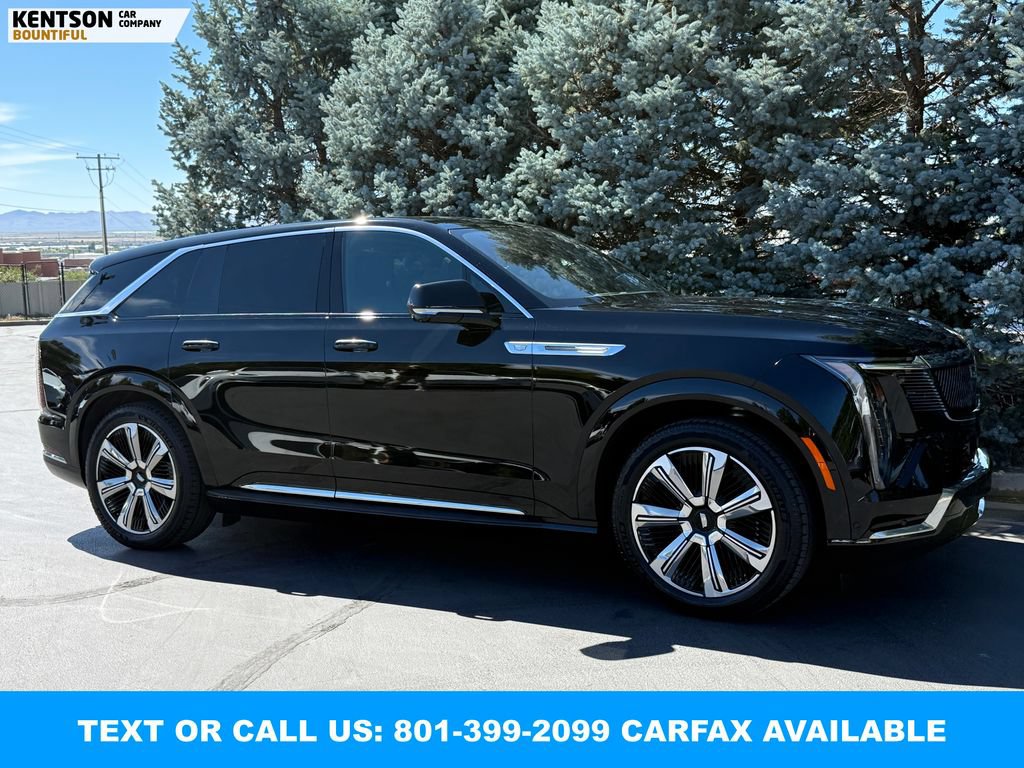 Used 2025 Cadillac Escalade IQ Luxury 2 w/ LPO, Premium Carpet Package AWD/4WD image 12