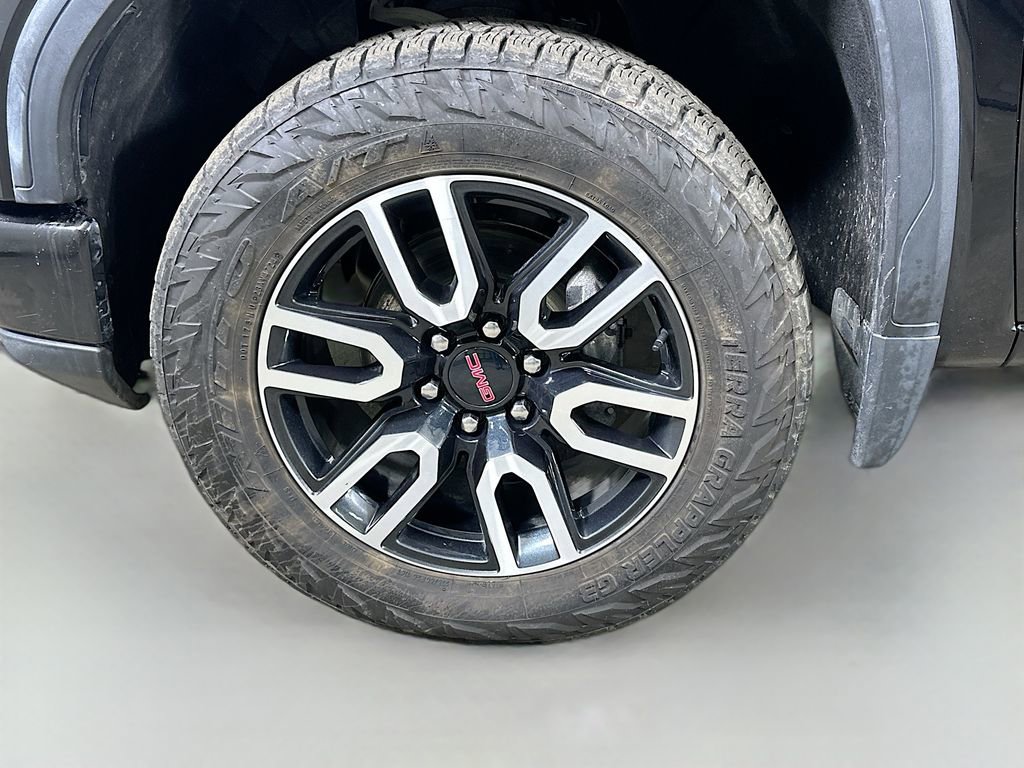 Used 2022 GMC Sierra 1500 AT4 w/ AT4 Preferred Package image 8