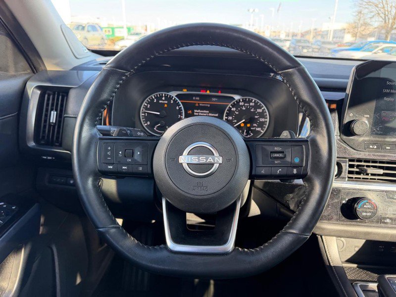 Used 2022 Nissan Pathfinder SL w/ SL Premium Package AWD/4WD image 14