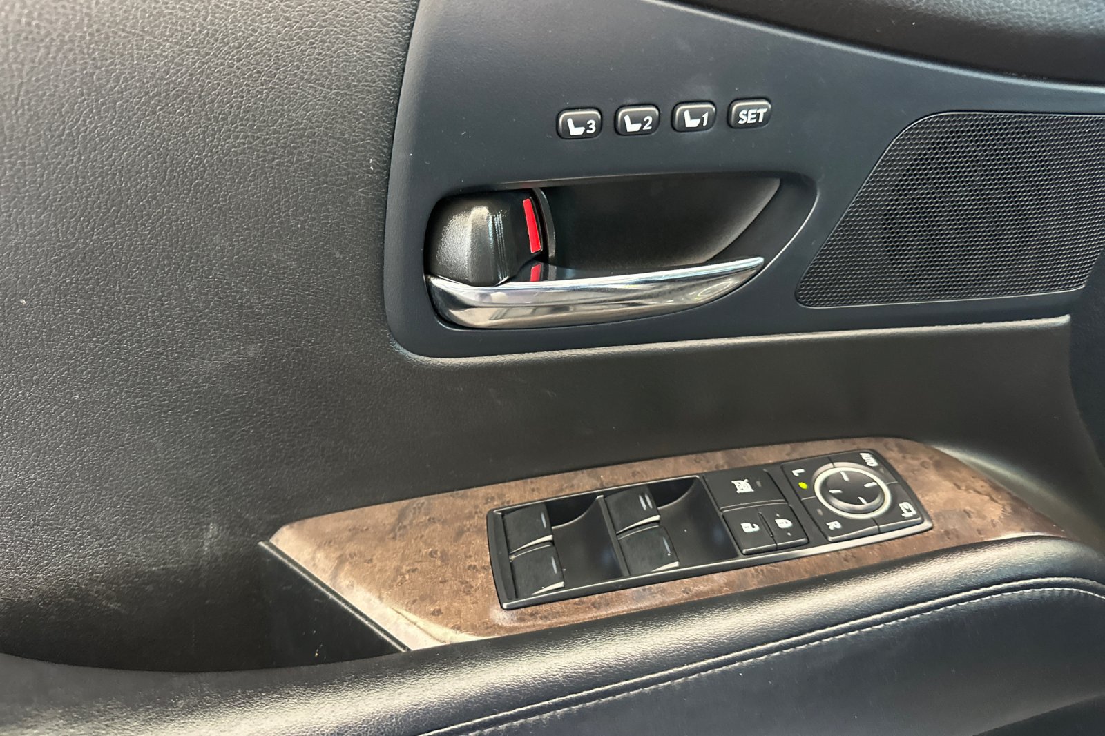 Used 2015 Lexus RX 350 FWD w/ Premium Package image 10