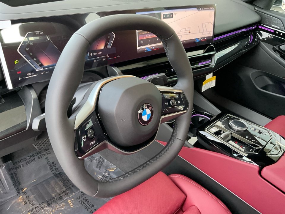 Used 2026 BMW 530i xDrive w/ Premium Package AWD/4WD image 9