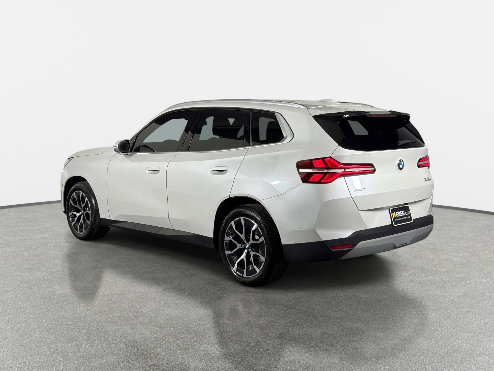 Used 2025 BMW X3 xDrive30i w/ Convenience Package image 5