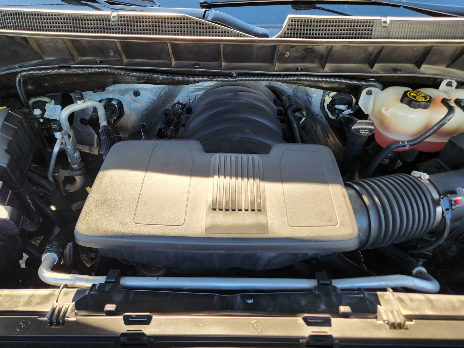 Used 2021 Chevrolet Silverado 1500 Custom Trail Boss w/ Midnight Edition image 35