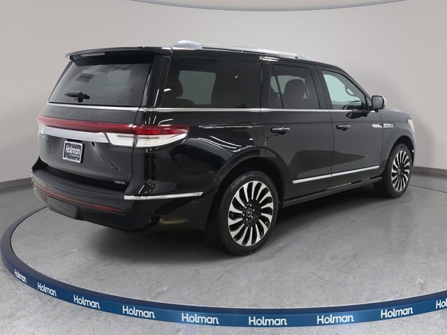 Certified 2022 Lincoln Navigator Black Label image 5