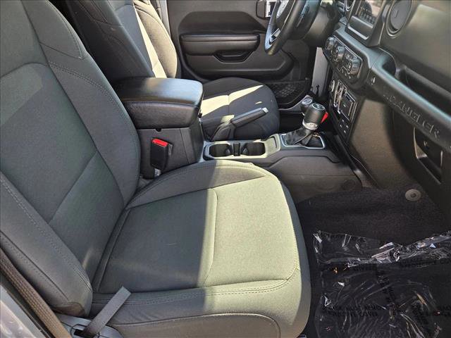 Used 2021 Jeep Wrangler Unlimited Sport image 20