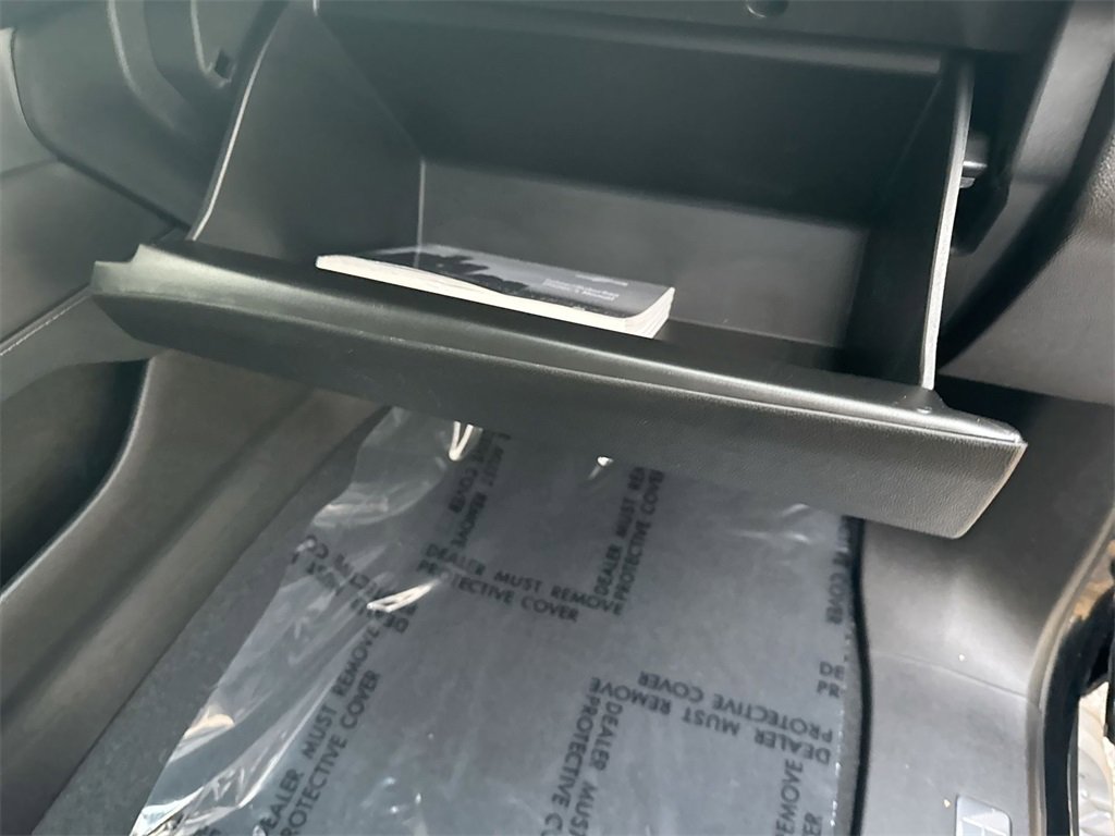 Used 2022 Chevrolet Tahoe Z71 w/ Luxury Package image 36