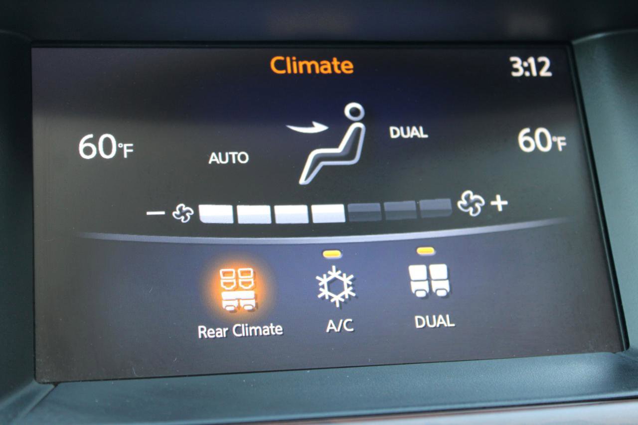 Used 2017 Nissan Pathfinder Platinum w/ Cargo Package FWD image 36