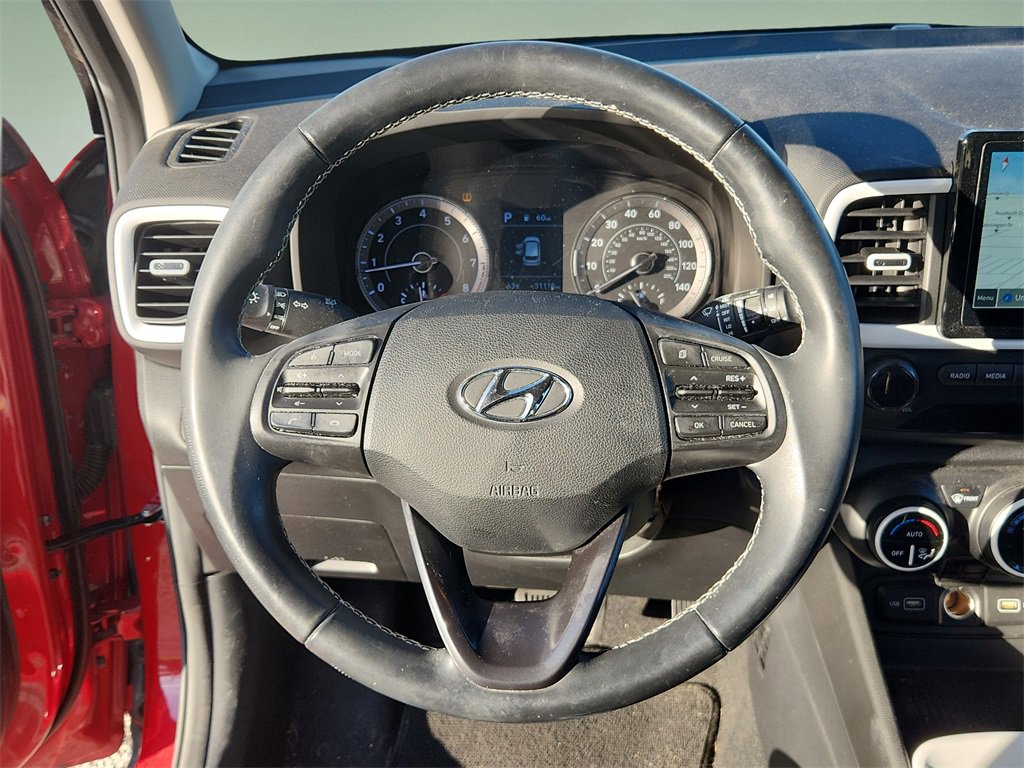 Certified 2022 Hyundai Venue Limited image 20