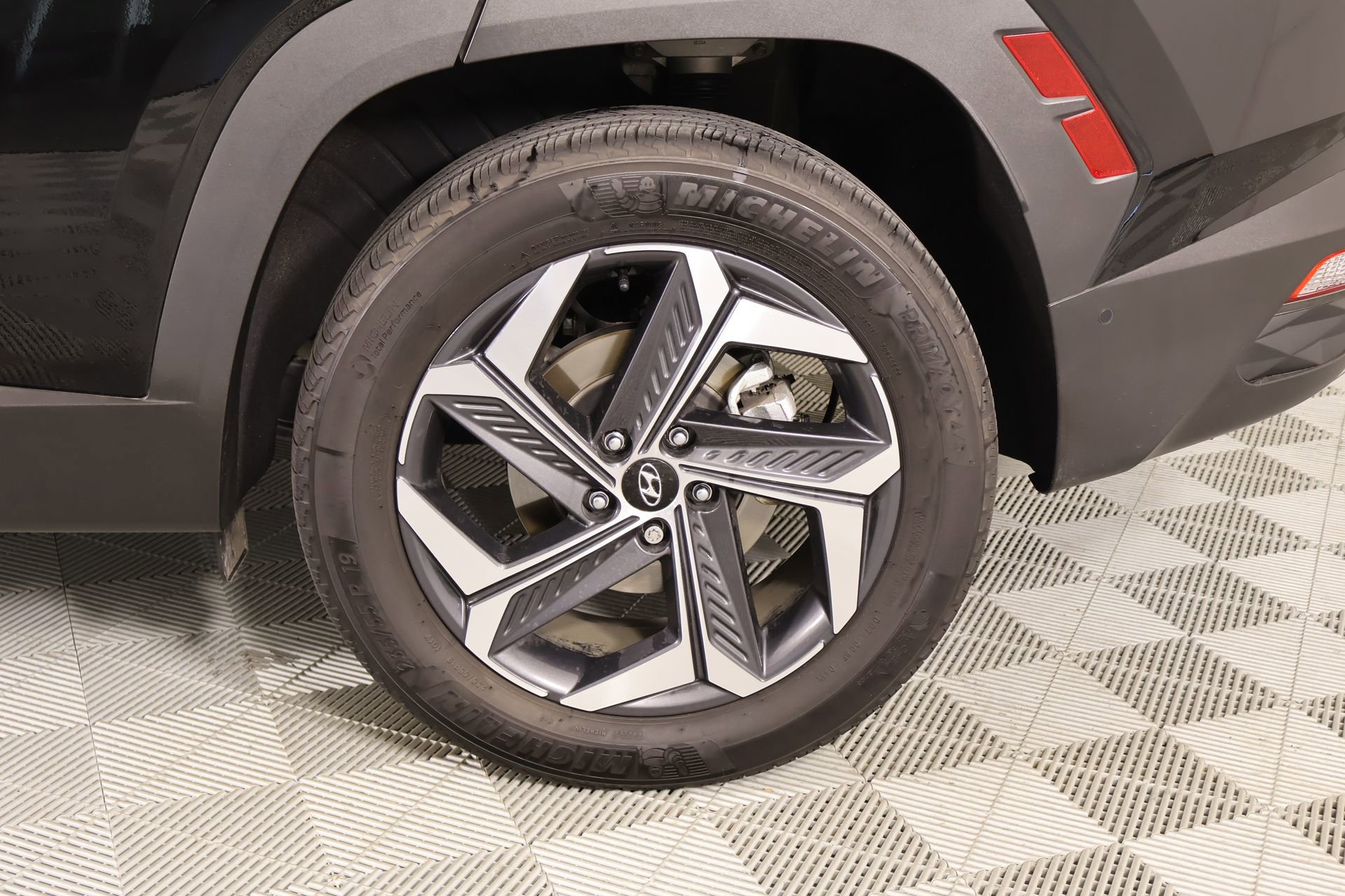 Certified 2023 Hyundai Tucson Limited image 20