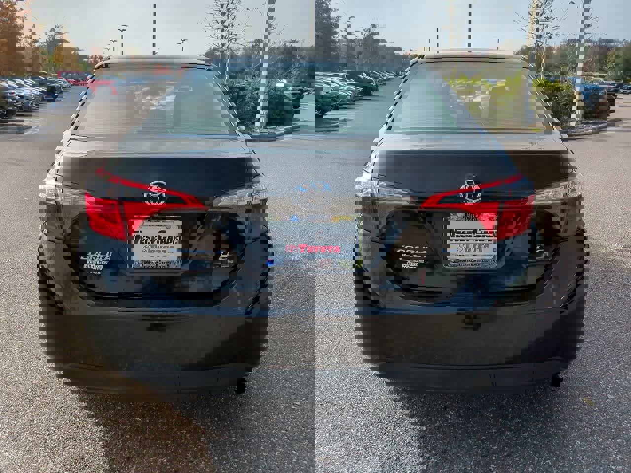 Used 2015 Toyota Corolla LE image 5