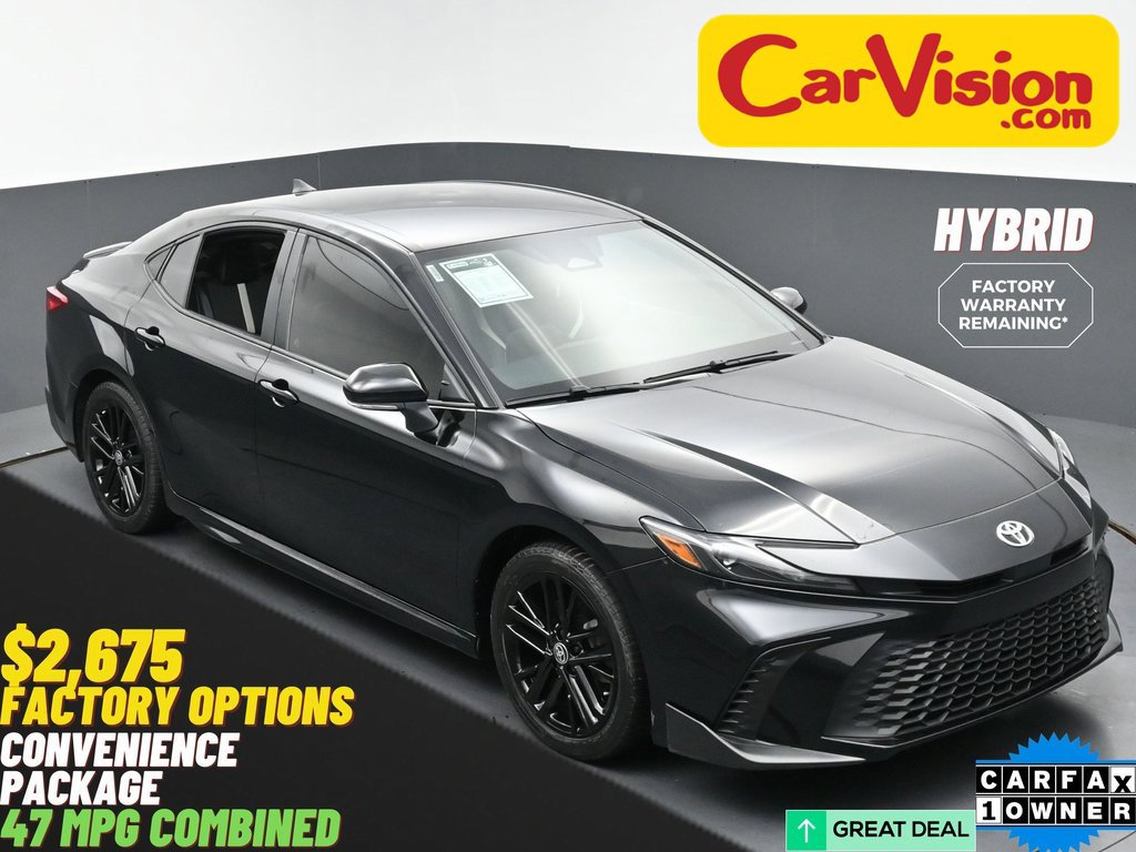 Used 2025 Toyota Camry SE video 1