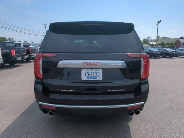 Used 2024 GMC Yukon Denali AWD/4WD image 12
