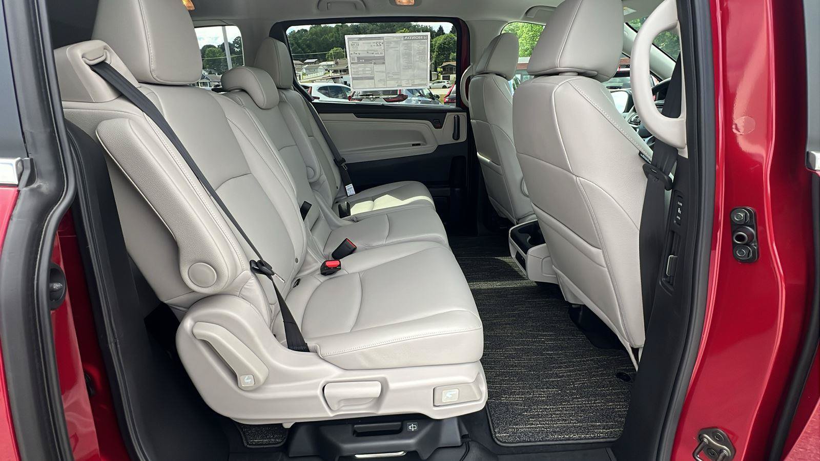 New 2026 Honda Odyssey EX-L image 14