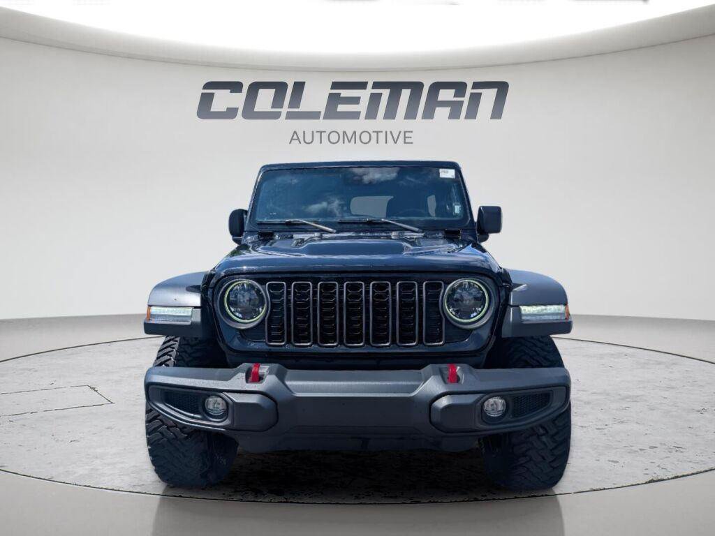 Used 2024 Jeep Wrangler Unlimited Rubicon AWD/4WD image 24