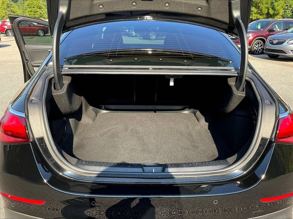 Used 2024 Mercedes-Benz E 350 4MATIC Sedan image 37