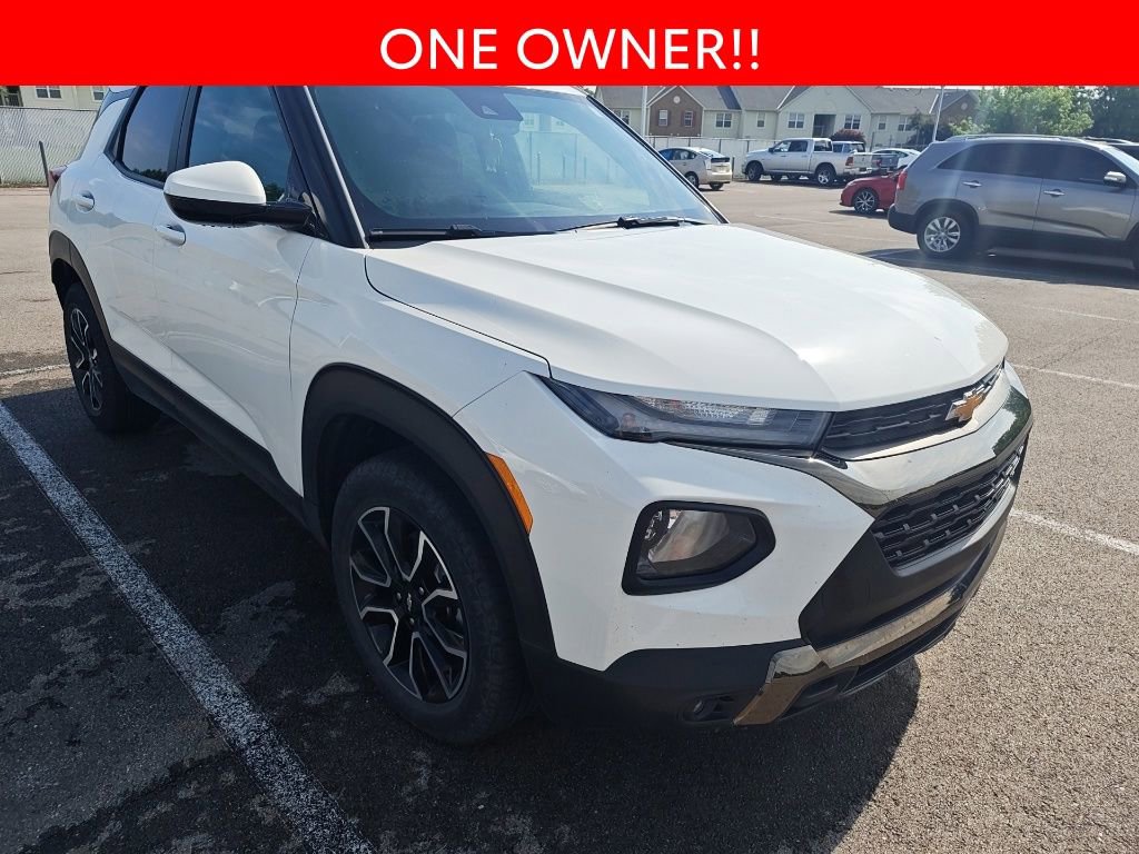 Used 2023 Chevrolet TrailBlazer ACTIV w/ Convenience Package AWD/4WD image 3