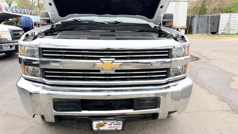 Used 2019 Chevrolet Silverado 2500 W/T w/ WT Convenience Package AWD/4WD image 39