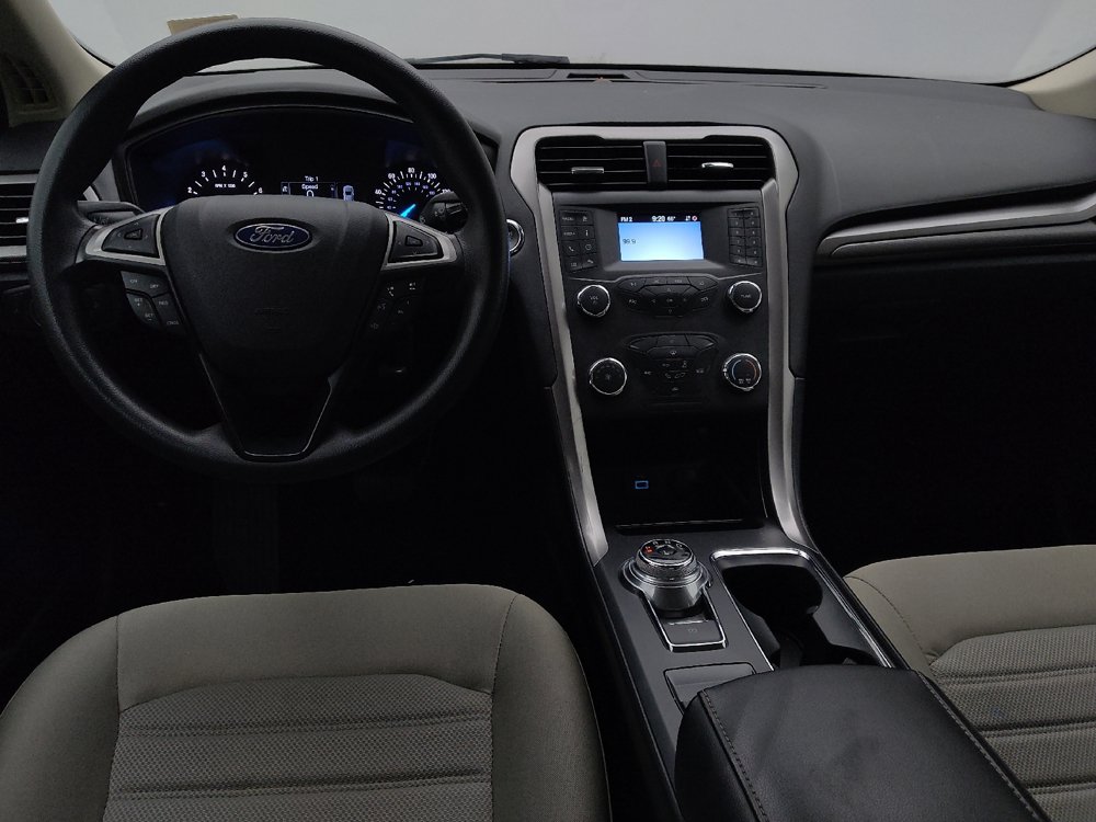 Used 2020 Ford Fusion S FWD image 22