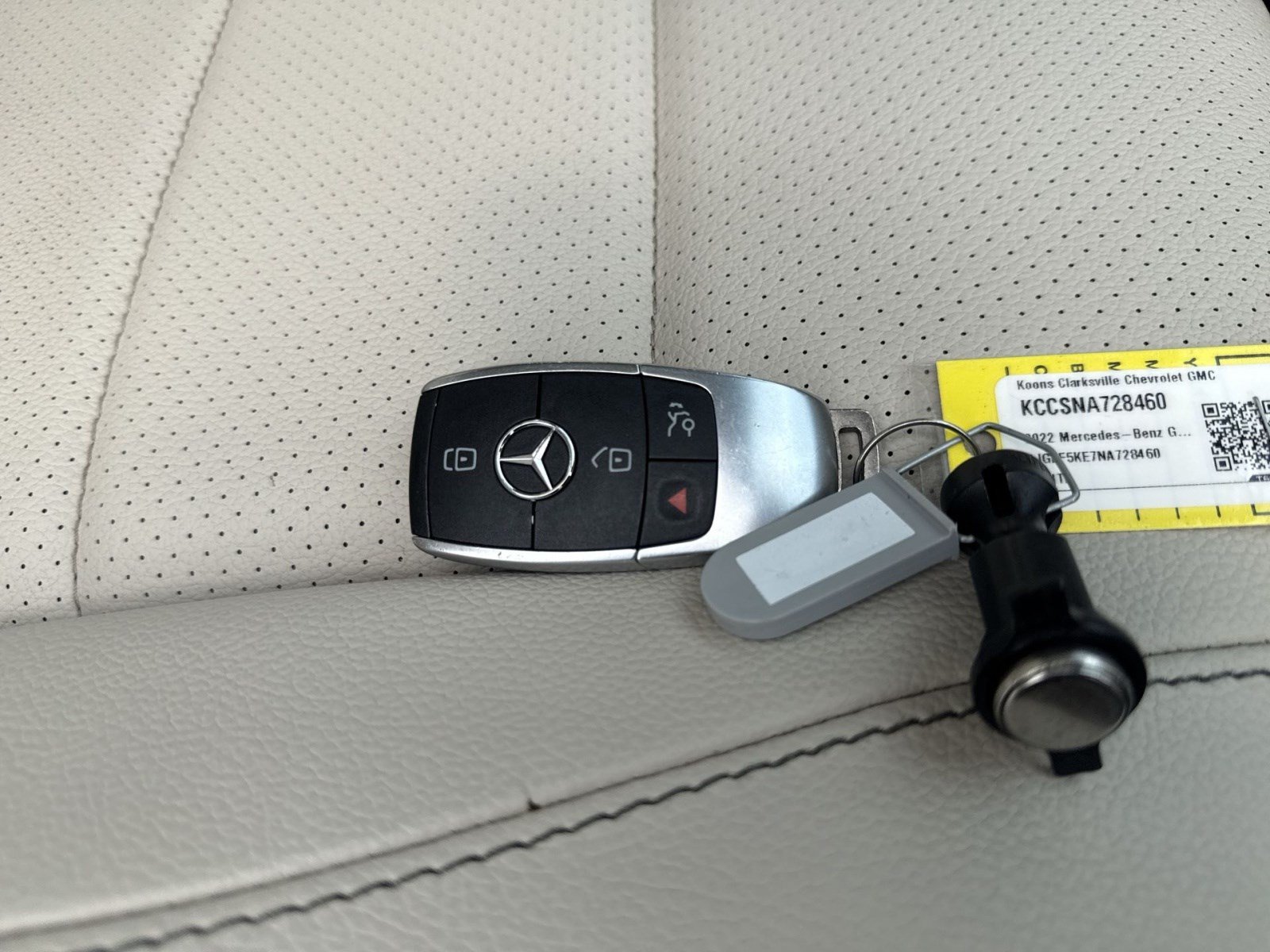 Used 2022 Mercedes-Benz GLS 450 4MATIC image 35