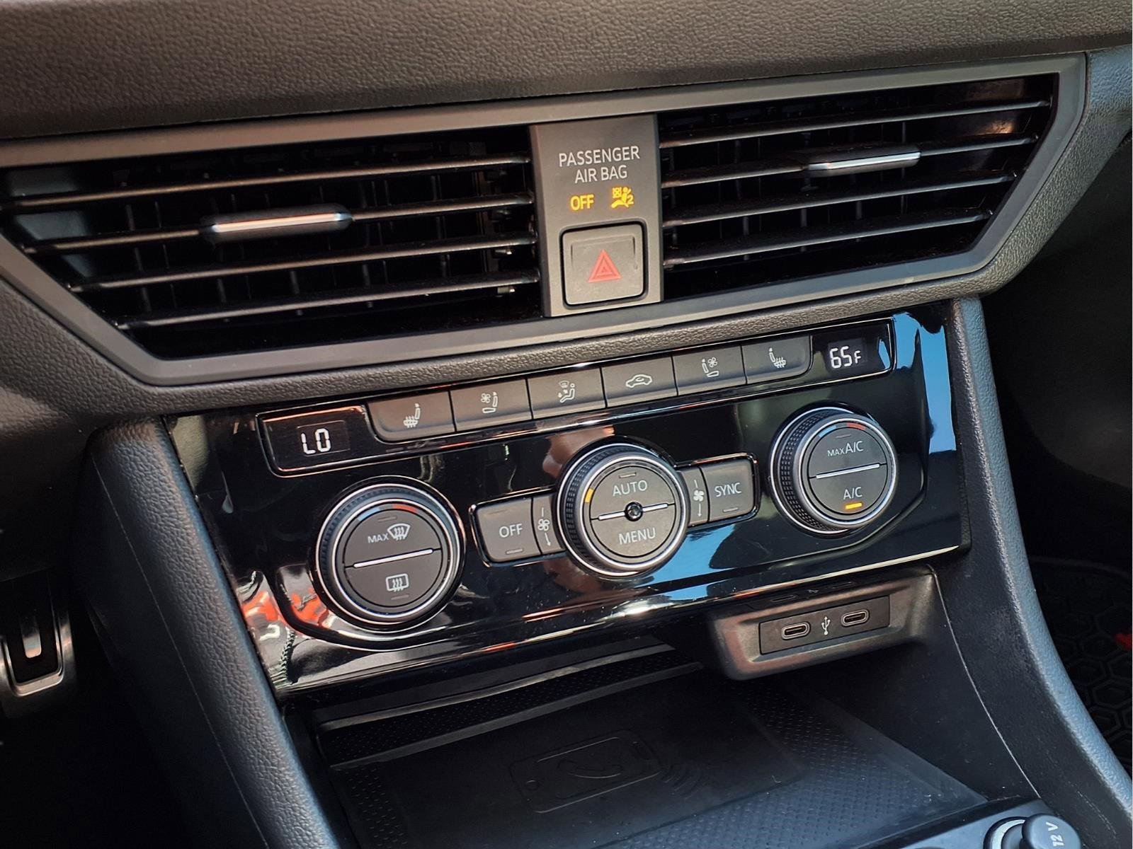 Used 2021 Volkswagen Jetta GLI Autobahn w/ GLI Autobahn Black Package image 20