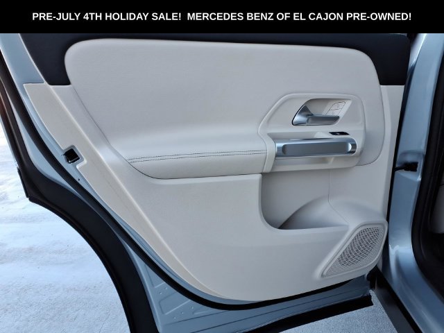 Used 2026 Mercedes-Benz GLB 250 4MATIC image 18