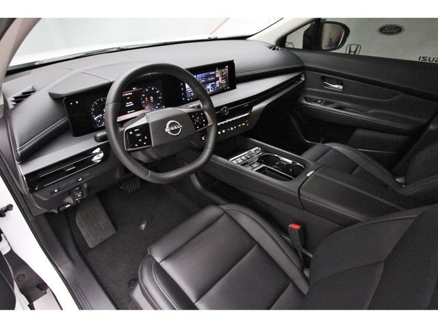 Used 2025 Nissan Murano SV AWD/4WD image 15