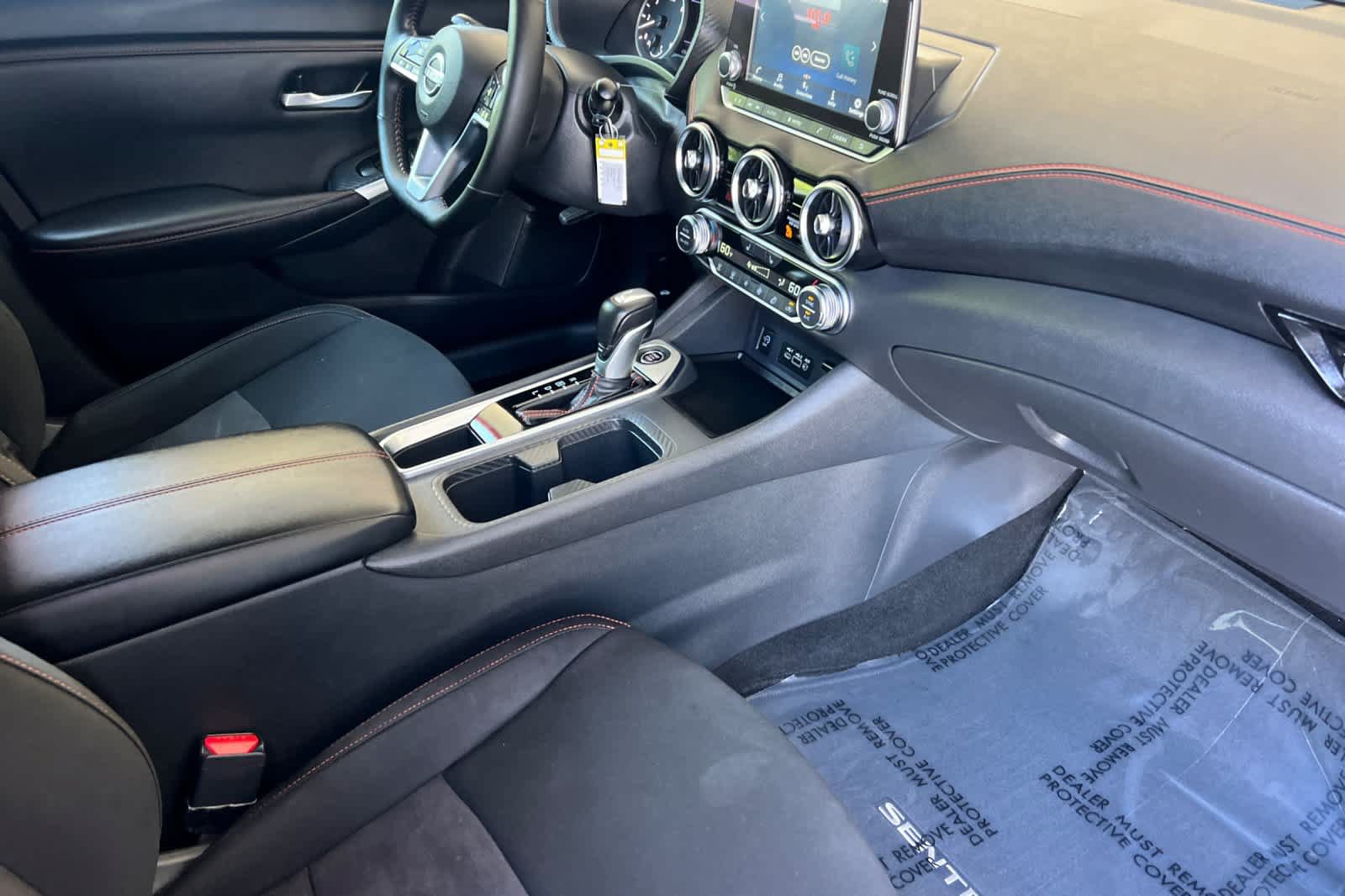 Used 2025 Nissan Sentra SR w/ Midnight Edition FWD image 15