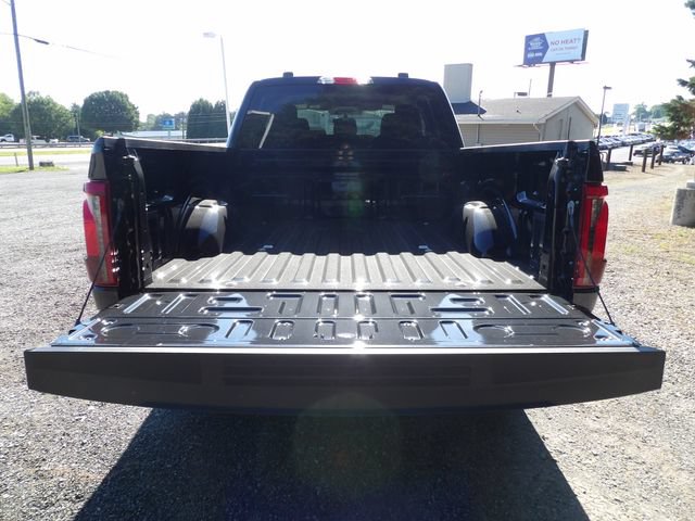 New 2026 Ford F150 XLT w/ XLT Chrome Appearance Package AWD/4WD image 7
