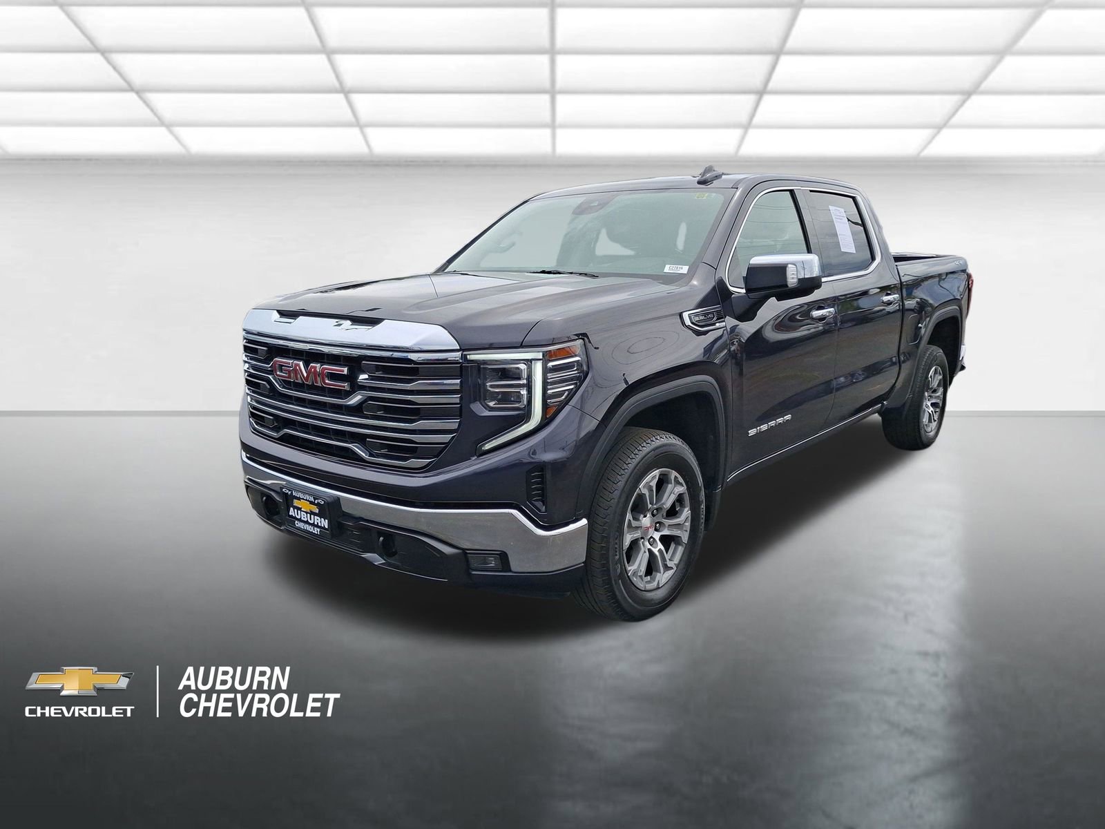 Certified 2024 GMC Sierra 1500 SLT image 7