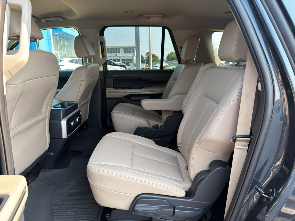 Used 2022 Ford Expedition Max XLT RWD image 30