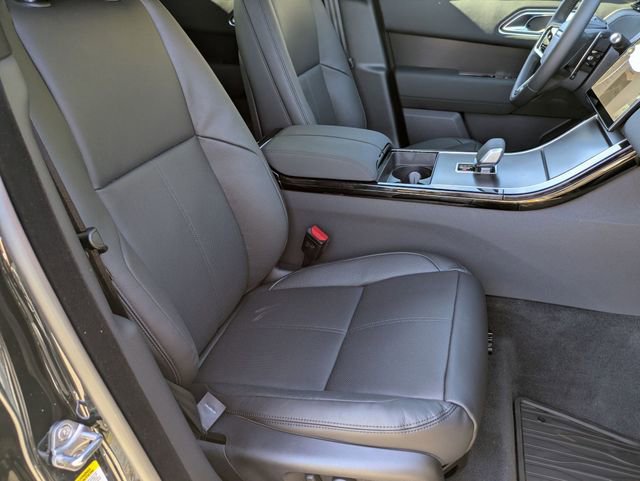 New 2026 Land Rover Range Rover Velar Dynamic SE image 18