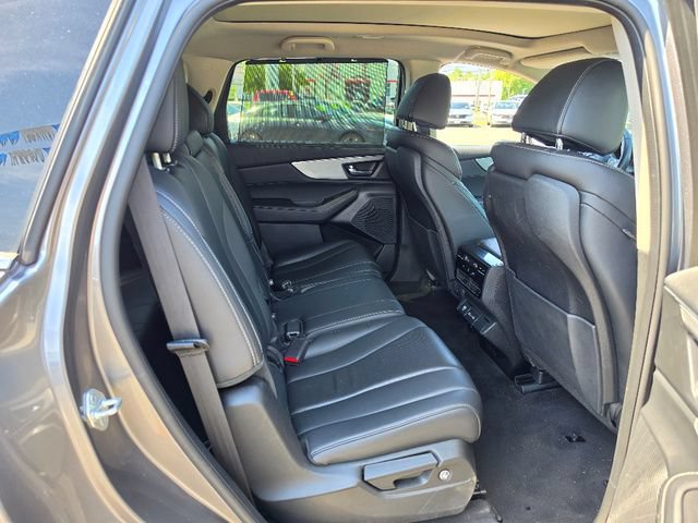 Used 2023 Acura MDX SH-AWD w/ Technology Package image 14