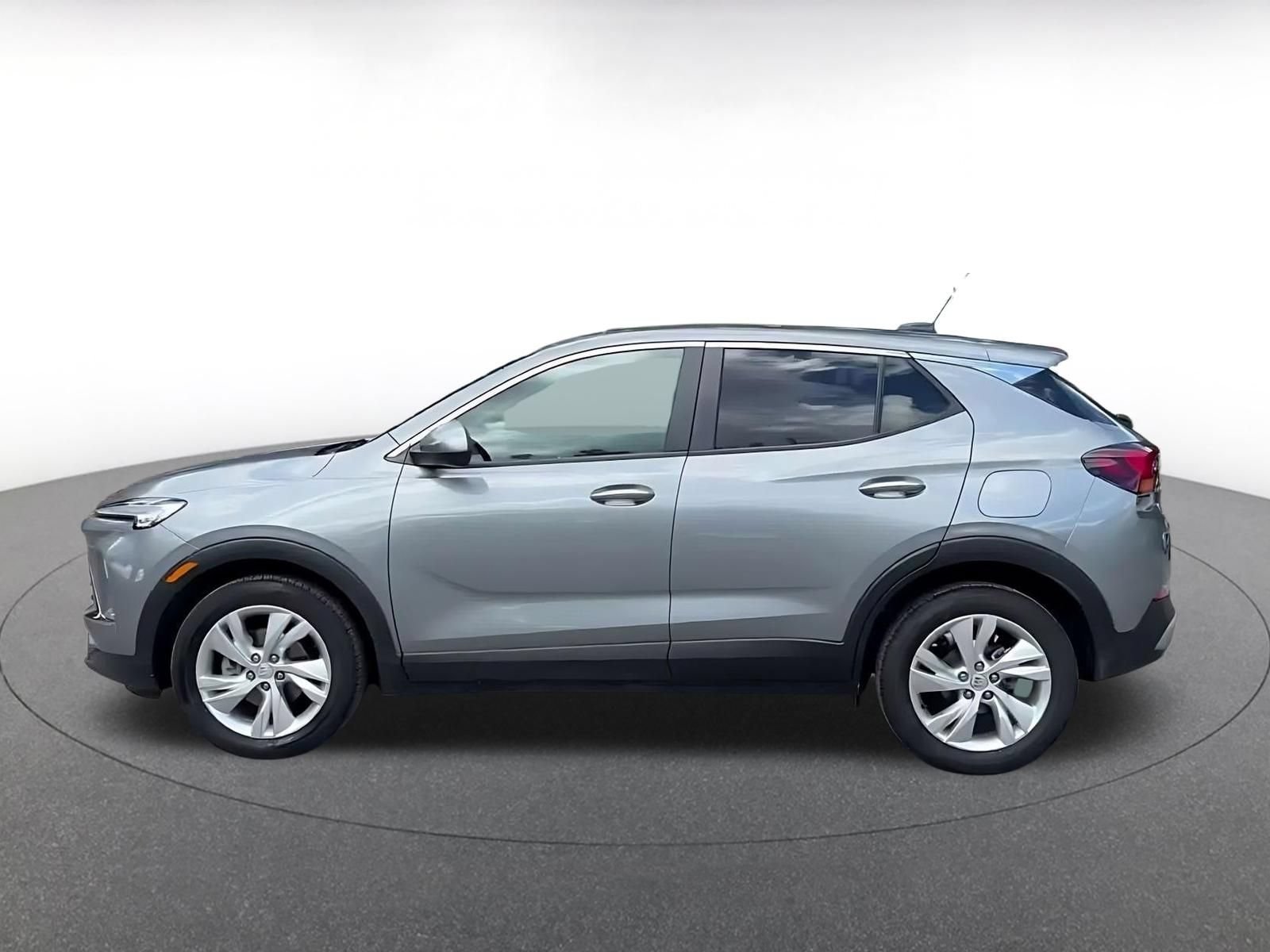 Used 2026 Buick Encore GX Preferred FWD image 7
