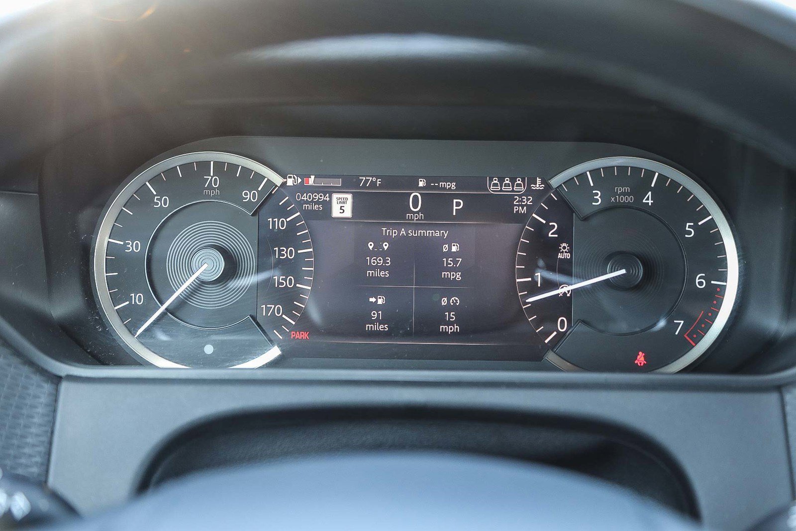 Used 2022 Land Rover Range Rover Velar R-Dynamic S image 22