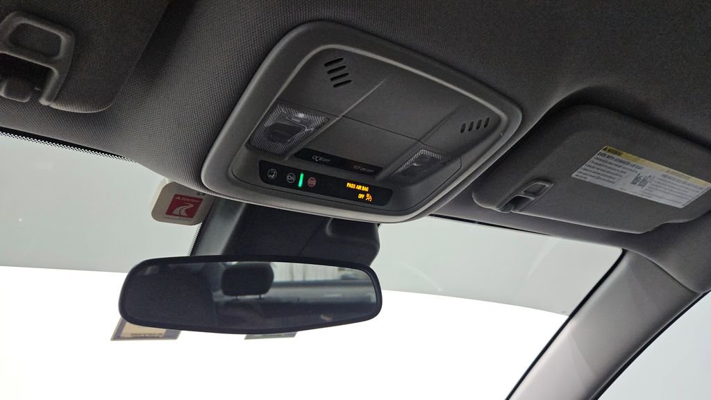 Used 2021 Chevrolet Malibu LS w/ Driver Confidence Package II image 32