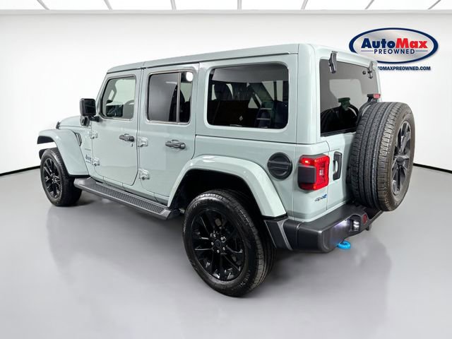 Used 2024 Jeep Wrangler Unlimited Sahara AWD/4WD image 5