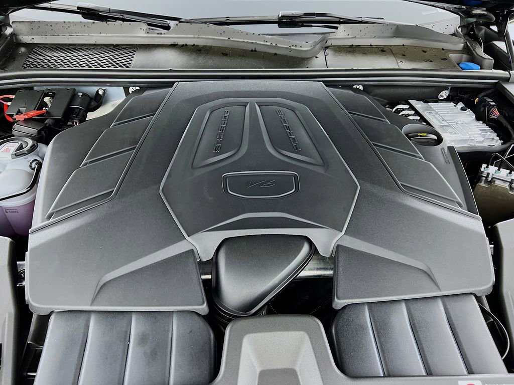 New 2026 Porsche Cayenne image 32