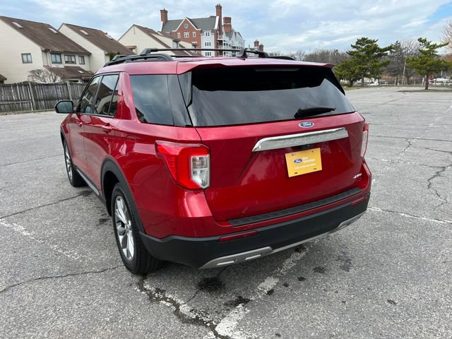 Used 2023 Ford Explorer XLT w/ Equipment Group 202A image 8