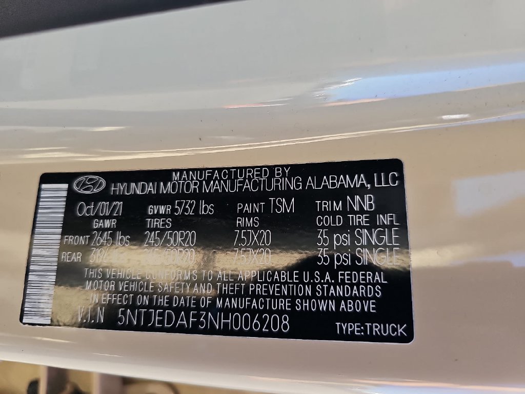 Used 2022 Hyundai Santa Cruz Limited w/ Cargo Package AWD/4WD image 41