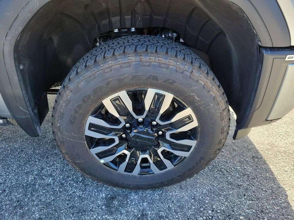 New 2026 GMC Sierra 2500 Denali Ultimate image 6