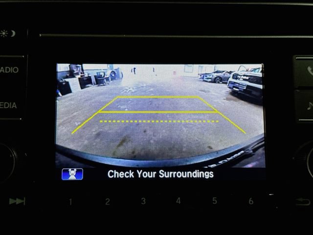Used 2019 Honda CR-V LX image 13