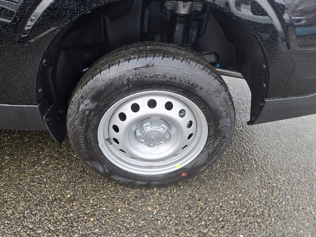 New 2026 Ford Maverick XL image 8