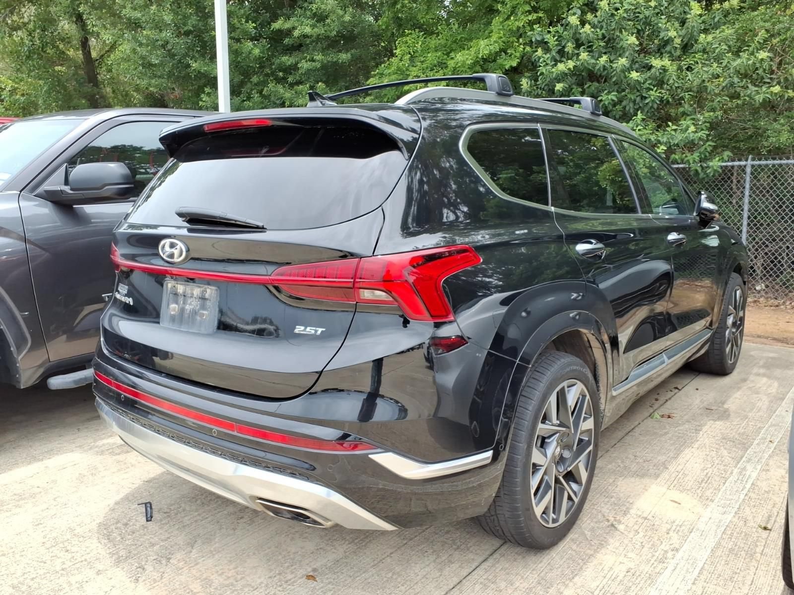 Used 2022 Hyundai Santa Fe Calligraphy FWD image 6