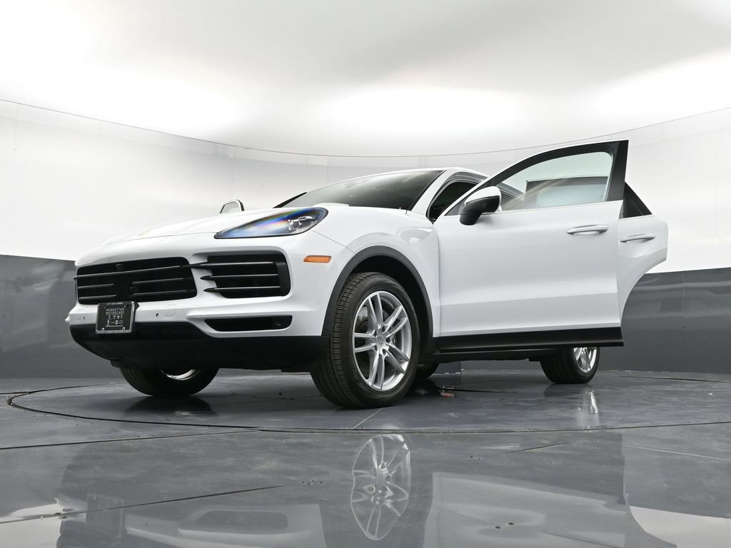 Certified 2023 Porsche Cayenne image 39