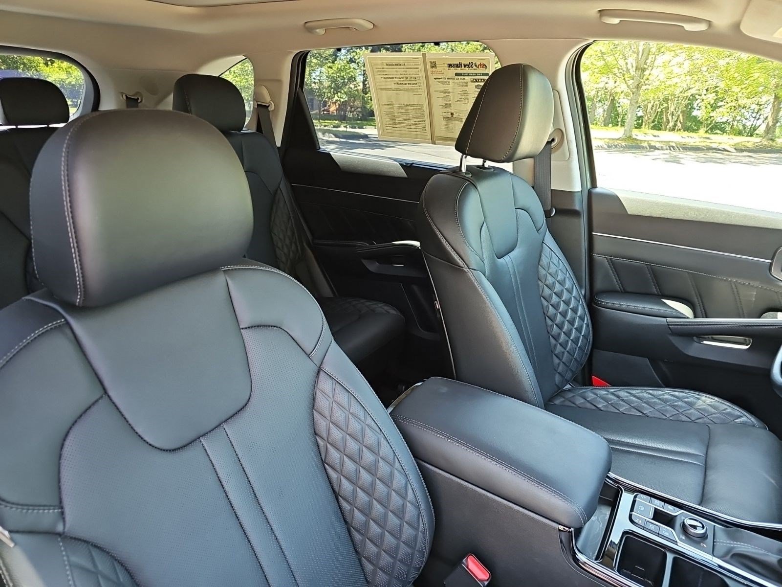 Used 2023 Kia Sorento SX AWD/4WD image 12