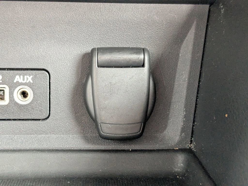 Used 2024 Nissan Sentra SV image 21