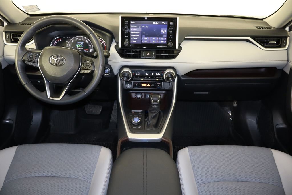 Used 2019 Toyota RAV4 Limited w/ Cold Weather Package image 27