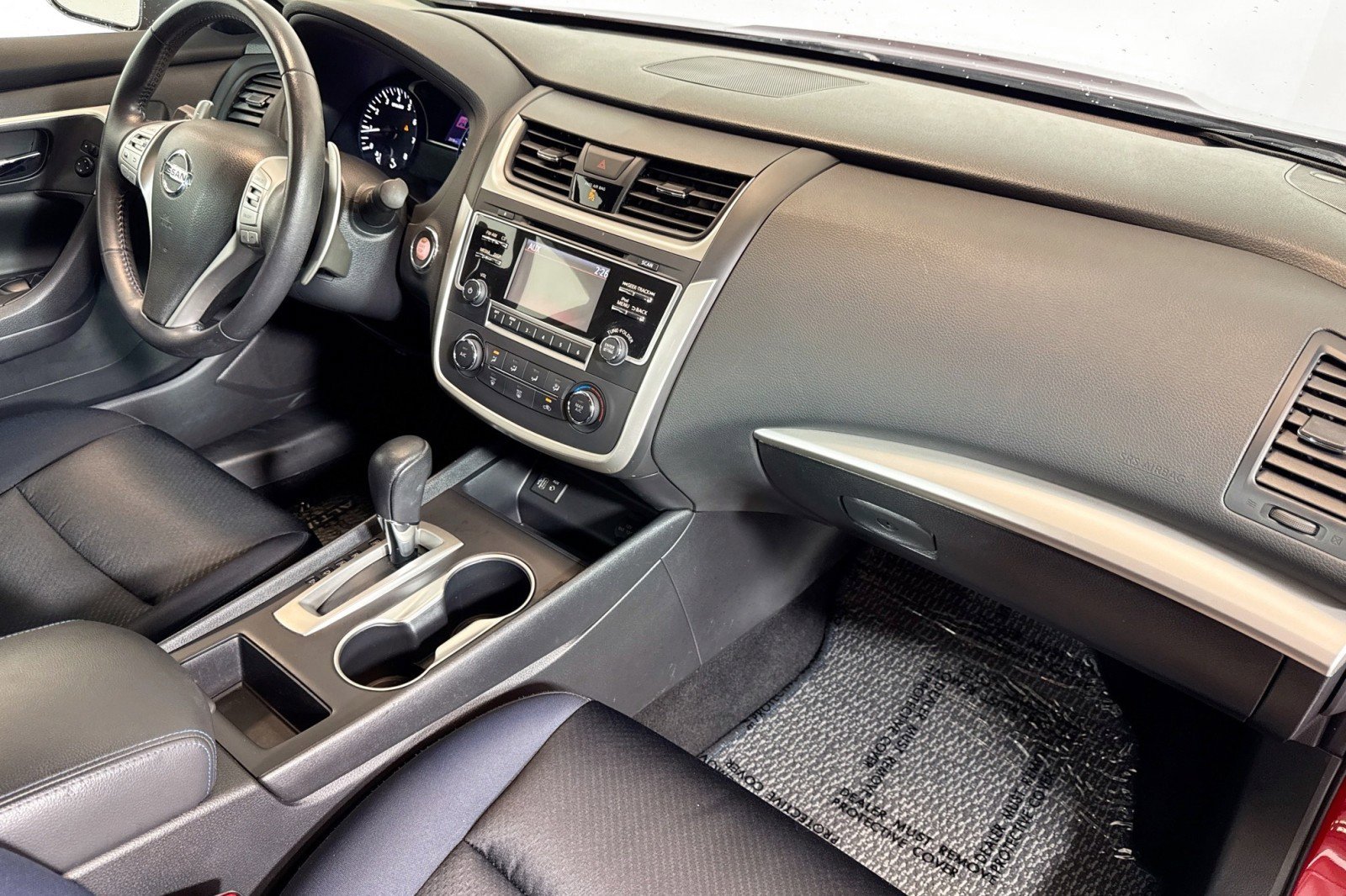 Used 2017 Nissan Altima 2.5 SR FWD image 25