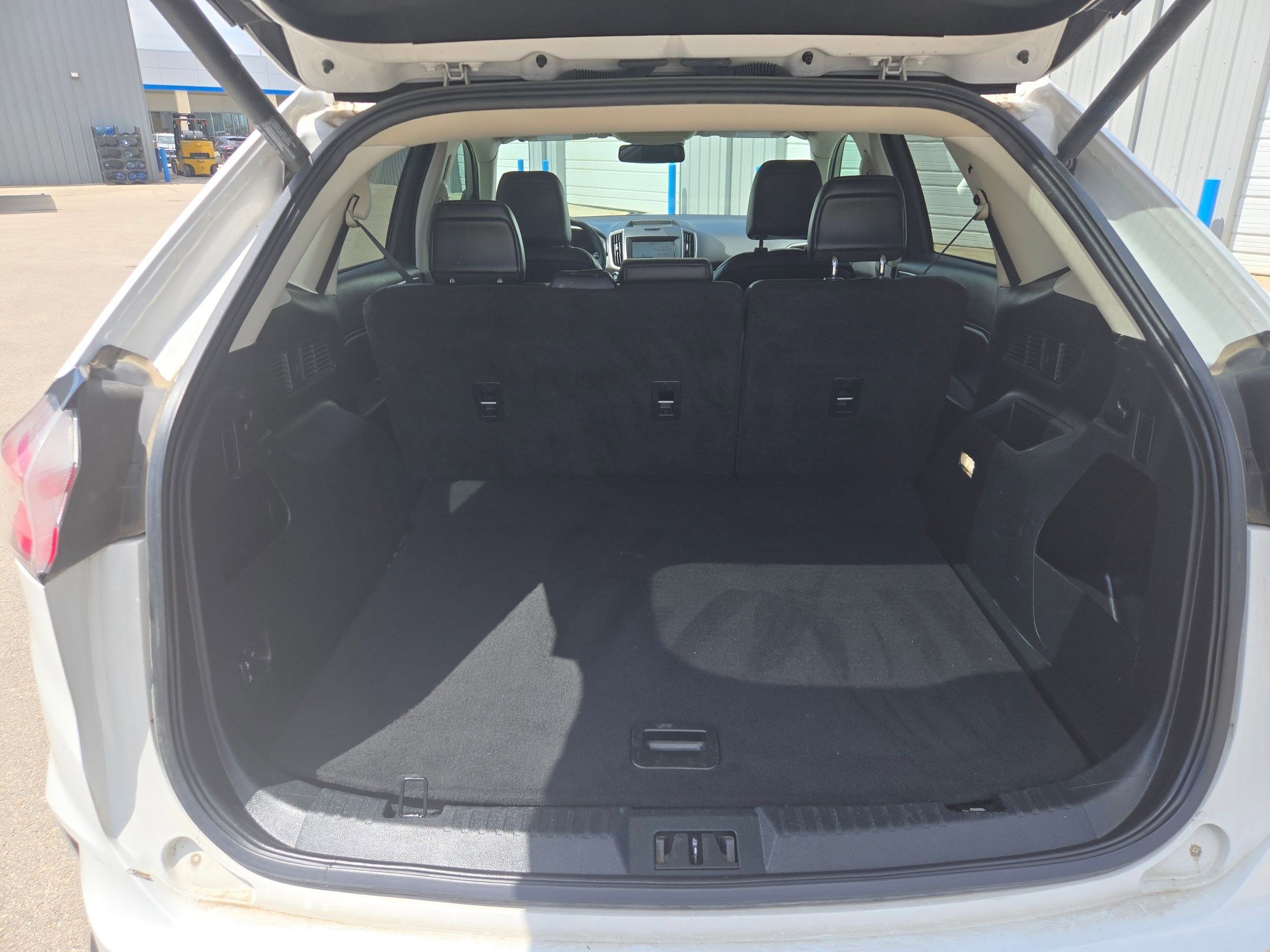 Used 2020 Ford Edge SEL w/ Convenience Package FWD image 20