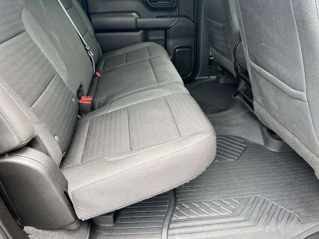 Used 2023 Chevrolet Silverado 1500 Custom AWD/4WD image 13